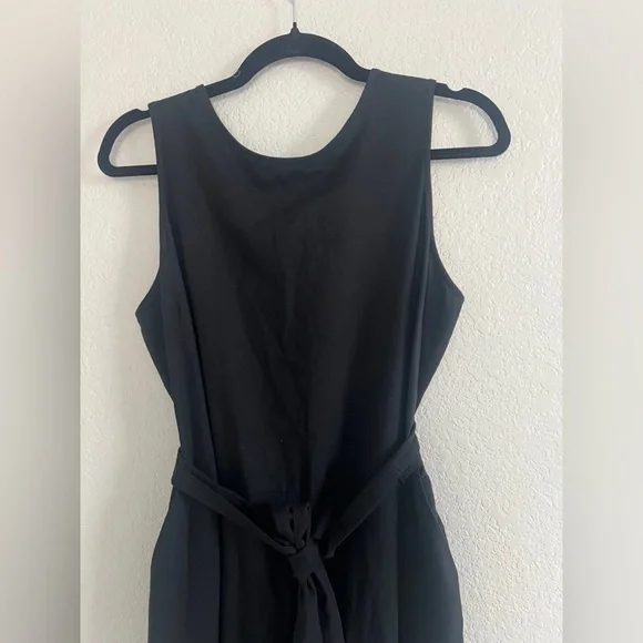 Marine Layer Eloise Belted Black Jumpsuit . Size M - Picture 8 of 14